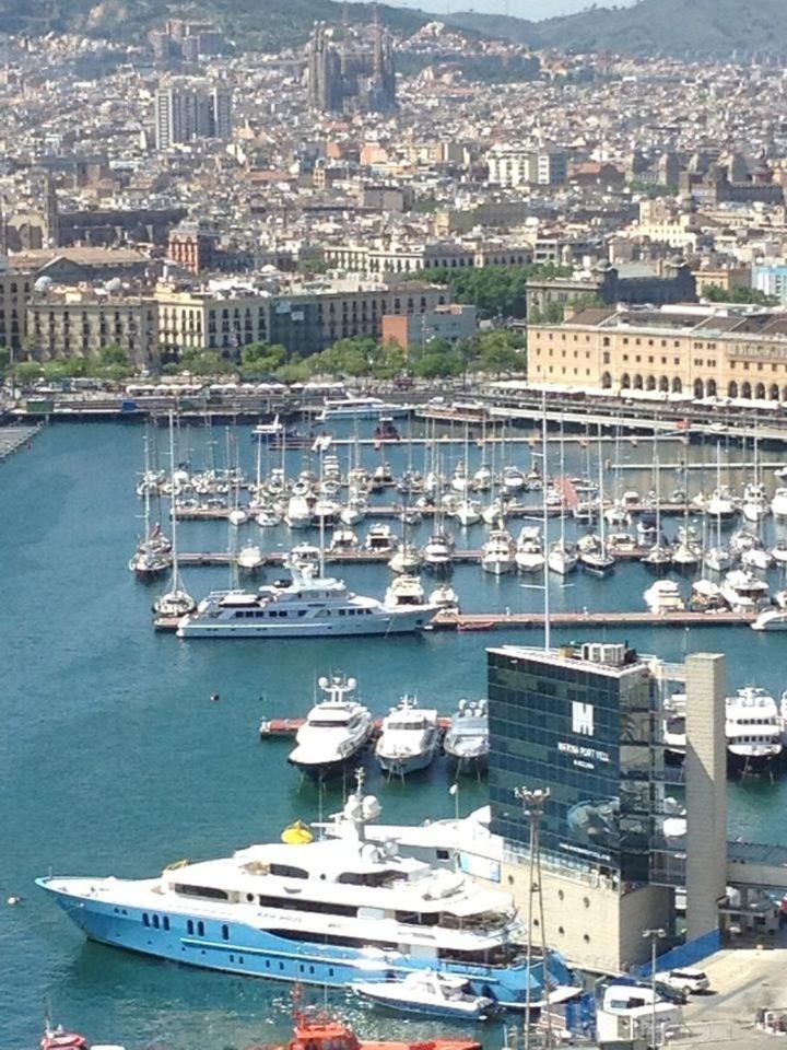 Port Vell! Beach Barcelona Centro! Luaran gambar