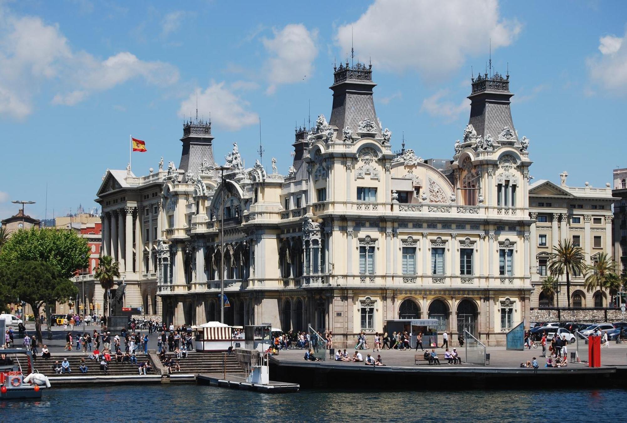 Port Vell! Beach Barcelona Centro! Luaran gambar